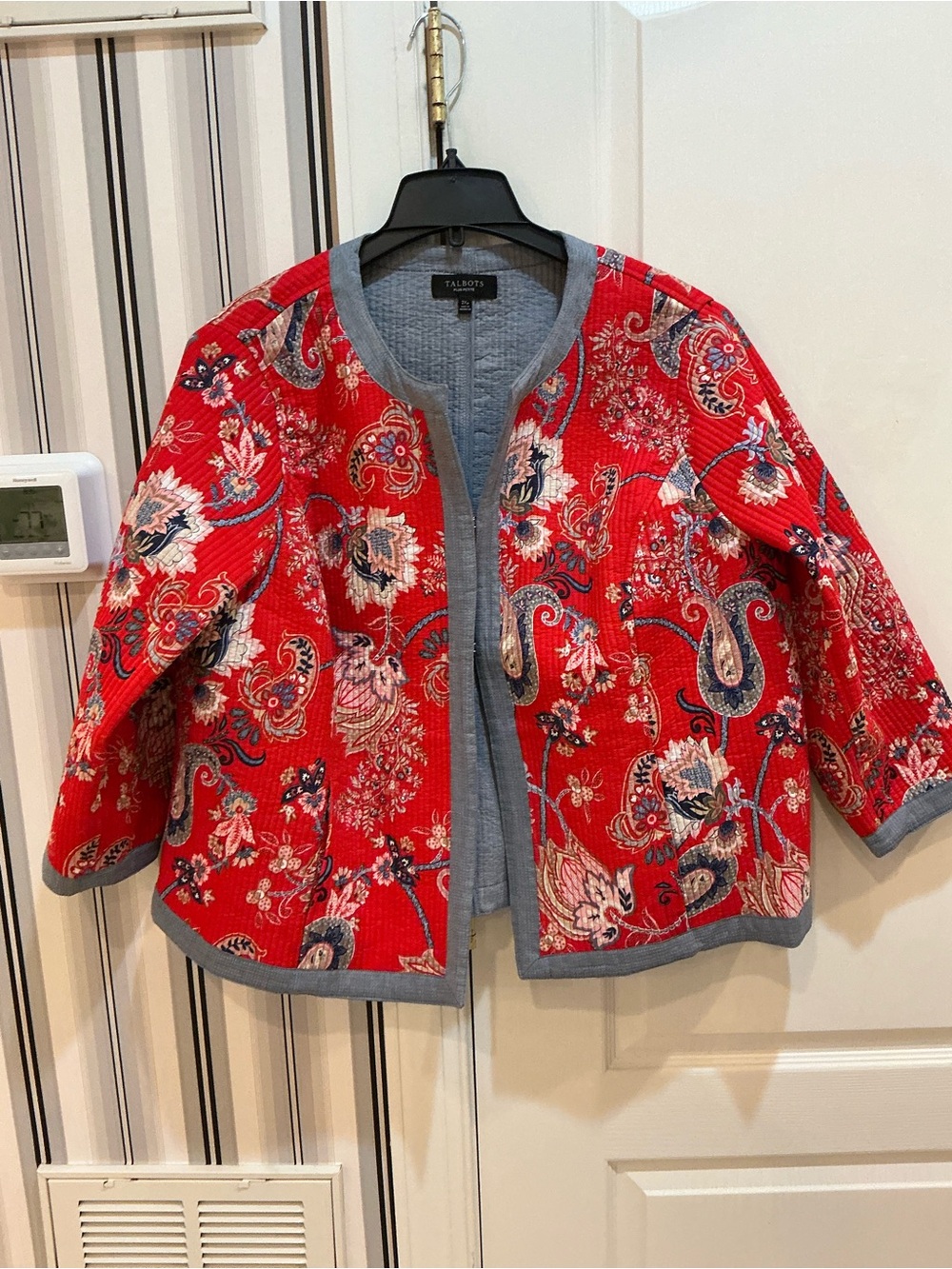 BEAUTIFUL TALBOTS RED FLORAL COTTON JACKET SIZE 2X PLUS PETITE